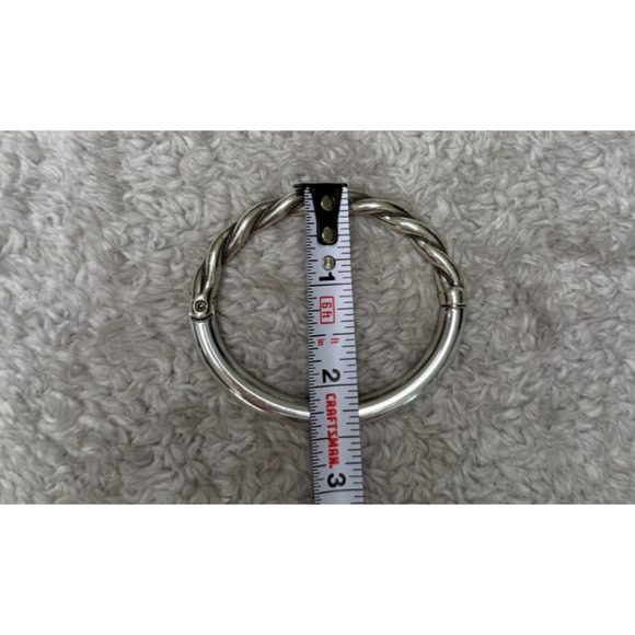 Brighton Interlok Twist Hinged Bangle Silver Bracelet NWOT - Picture 3 of 5